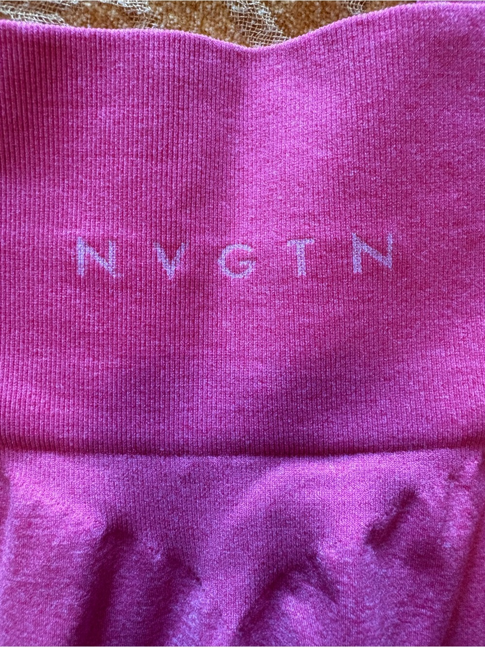 NVGTN Hot Pink Curve Seamless Leggings NWOT - Picture 4 of 6